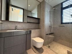 Avenue South Residence (D3), Apartment #626519451